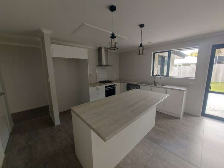 8 Waimanu Place Ruakākā_2