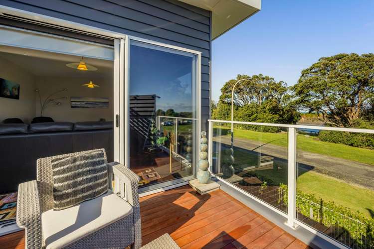 22 Halse Place Opunake_14