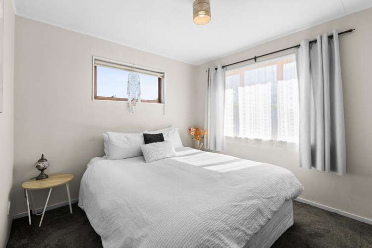 12 Sutherland Street Tamatea_13