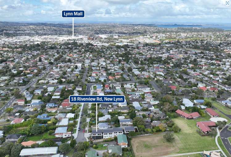 8/18 Riverview Road New Lynn_16