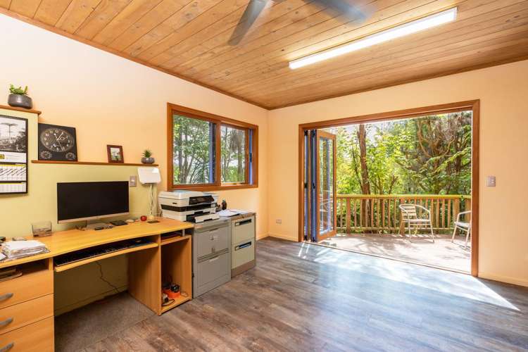 20c Dundas Road Riverside_12