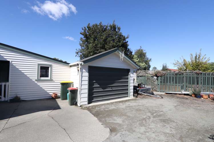 61 Alford Forest Road Allenton_21