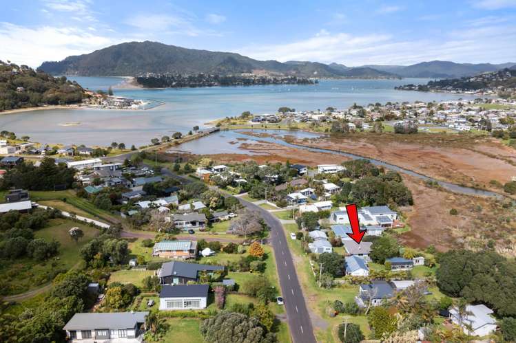 153 Ocean Beach Road Tairua_21