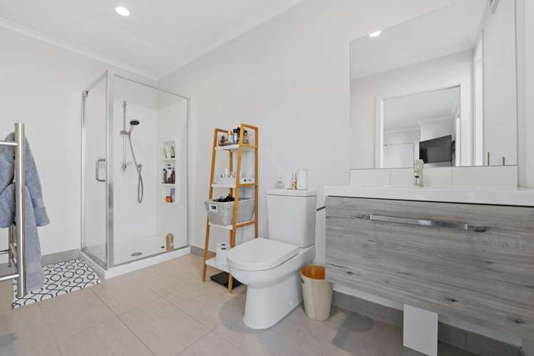 102 Hobsonville Point Road Hobsonville_15