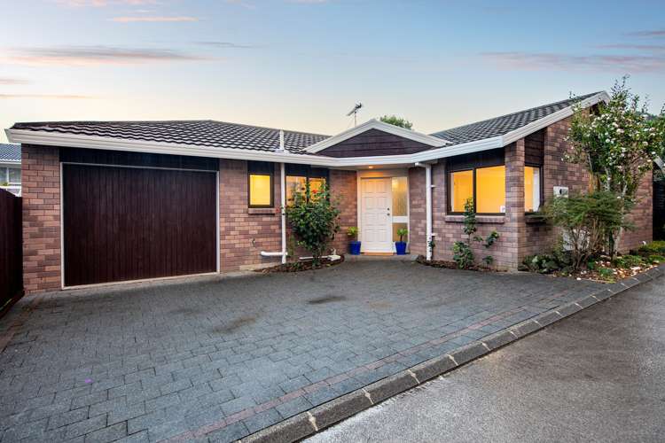 3/48 Turama Road Royal Oak_1