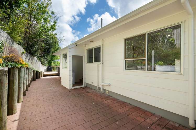 2/54 Stapleford Crescent Browns Bay_15