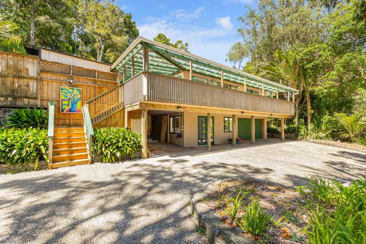 92 Scenic Drive Titirangi_24