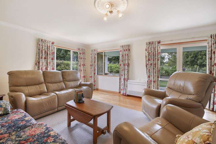 24 Somerset Drive Oxford_16