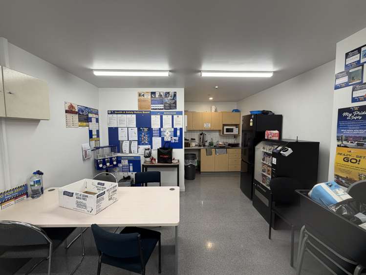 206 Main South Road Hornby_6