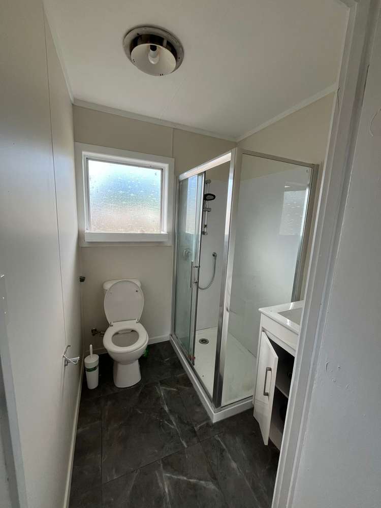 2/55A STAMFORD PARK ROAD Mount Roskill_12