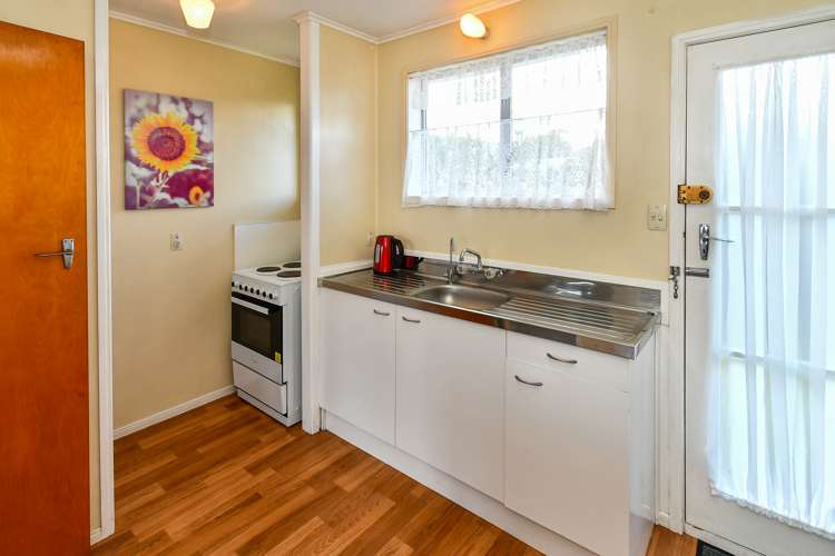 2/17b Russell Road Manurewa_6