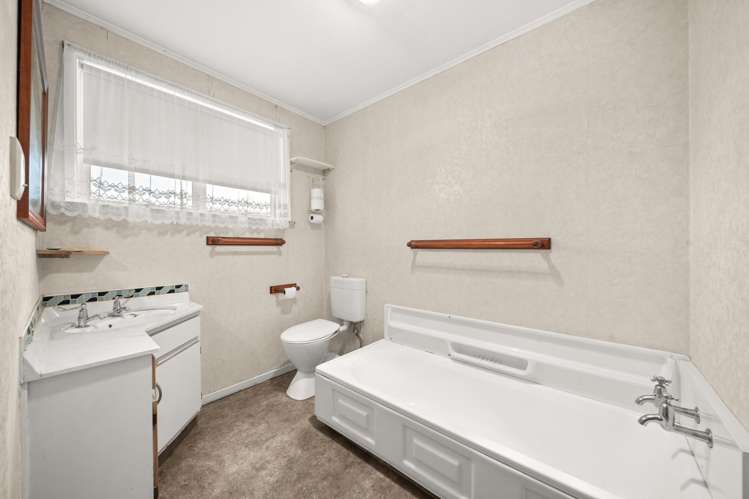 23 Montgomery Place Masterton_13