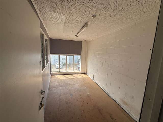 5/8 Ben Lomond Crescent Pakuranga Heights_3