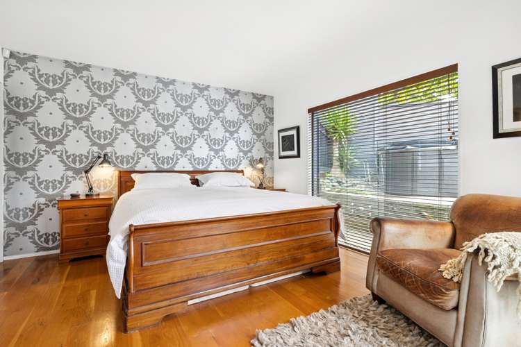 5 Caversham Drive Torbay_20