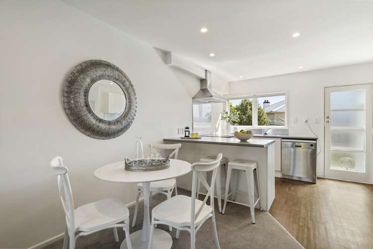 3/67 Vauxhall Road Devonport_7