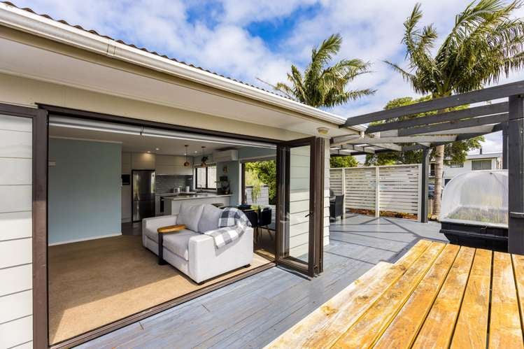 6 Kauri Crescent Snells Beach_8