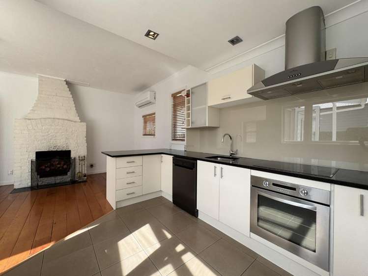 62 Church Street Onehunga_23