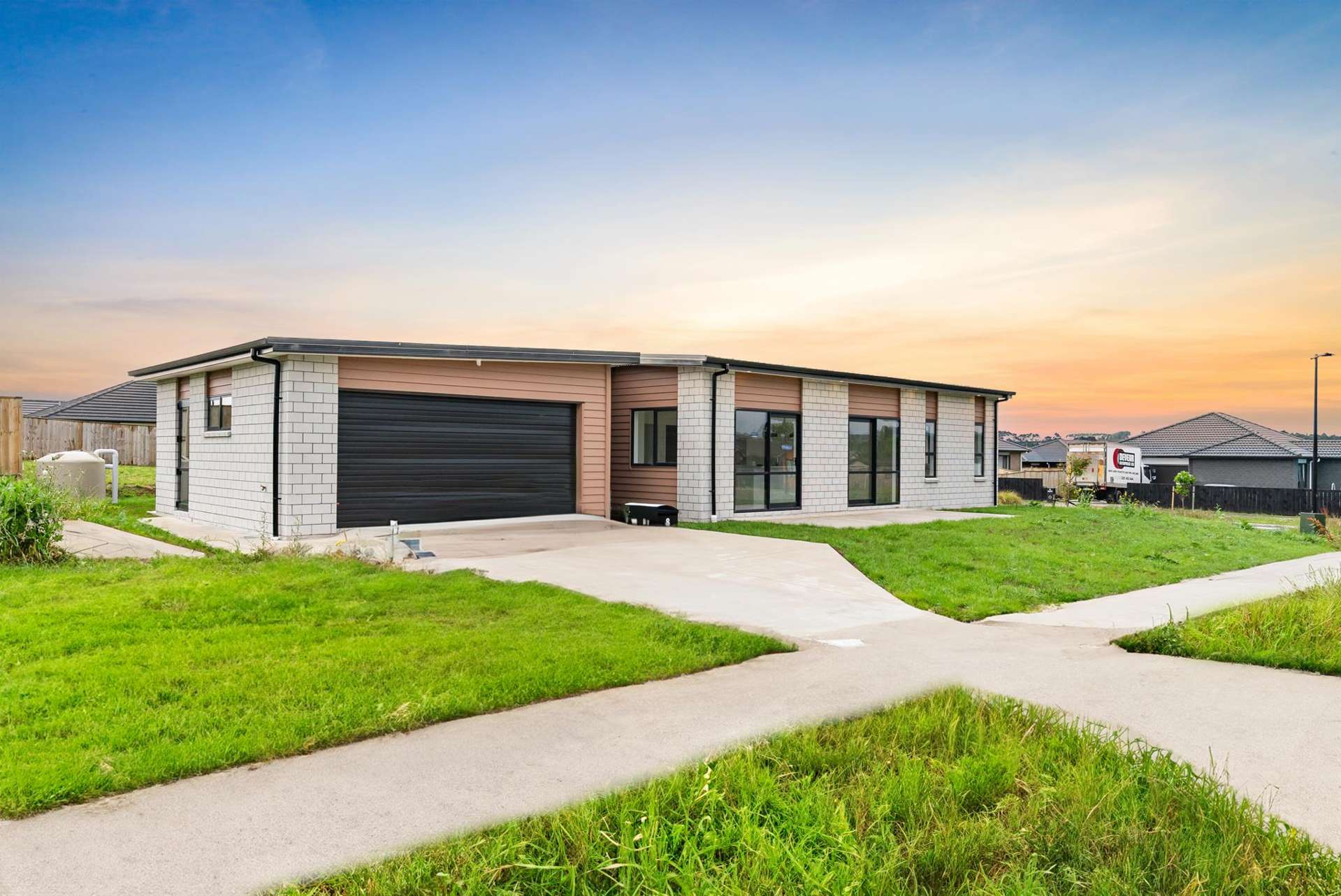 8 Booker Drive Tuakau_0