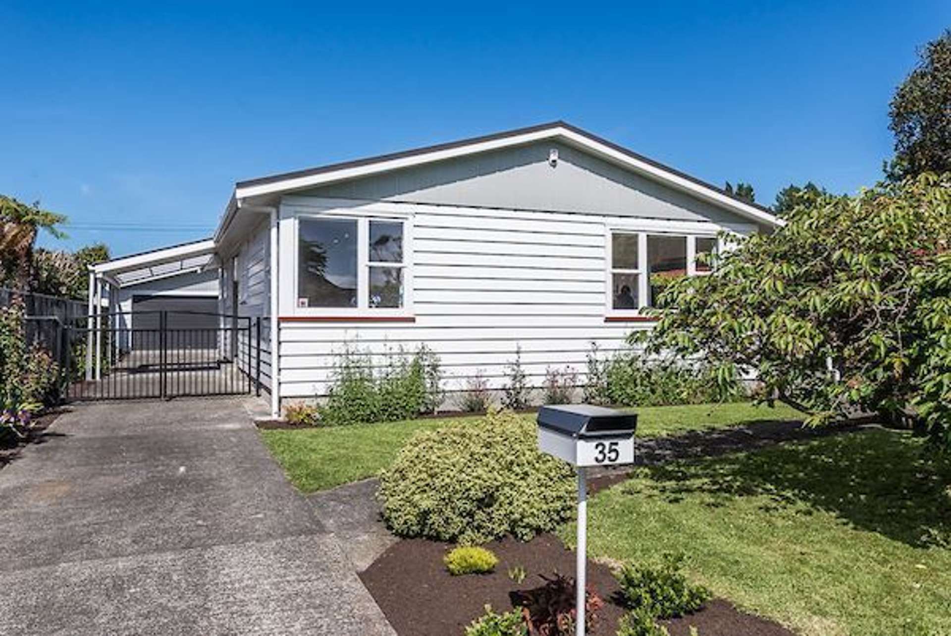 35 Perry Street Heretaunga_0