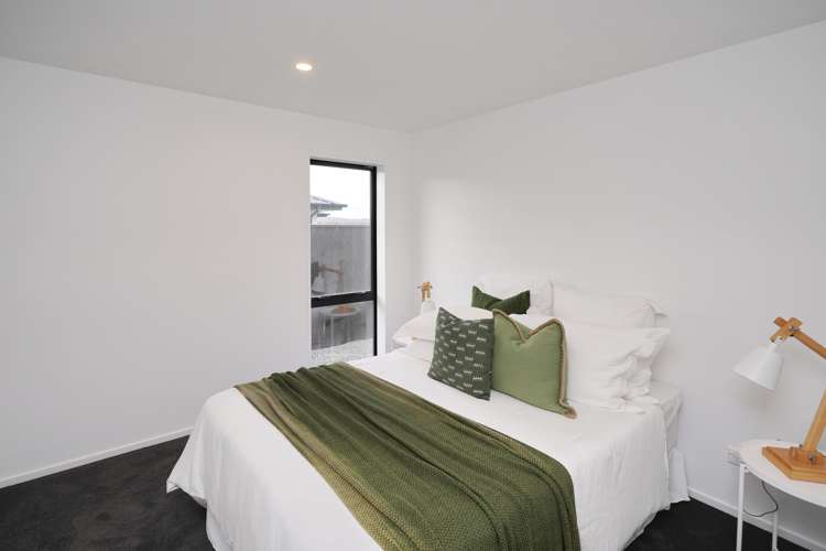 33 Monte Crescent Lincoln_13