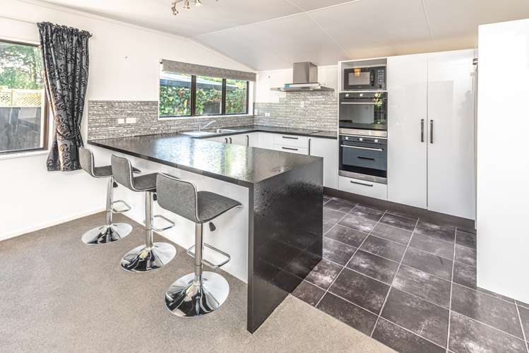 96a Anzac Parade Wanganui East_11