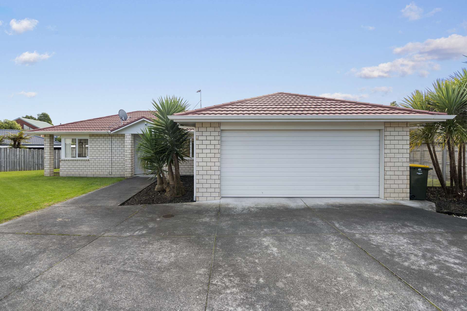 54a Lothian Brae Wattle Downs_0