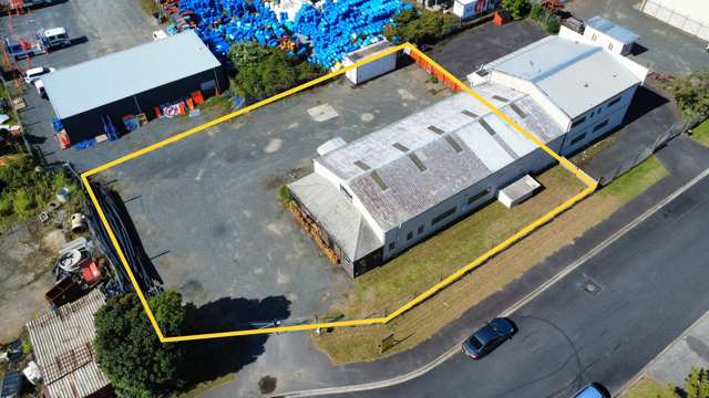 High Stud Warehouse and Yard