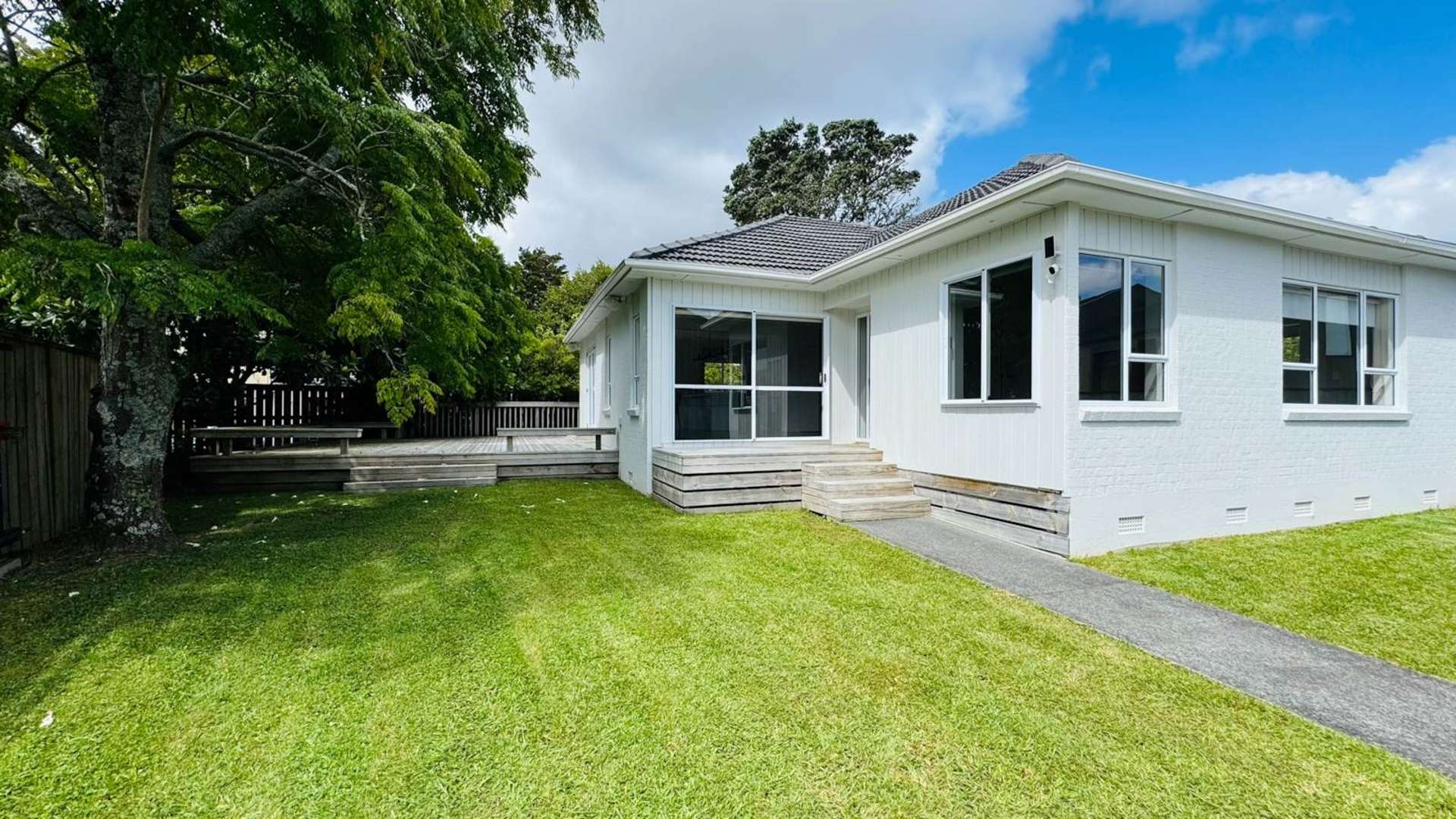 32 Isobel Road Greenhithe_0