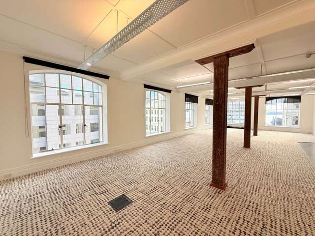 8 Commerce Street City Centre_3