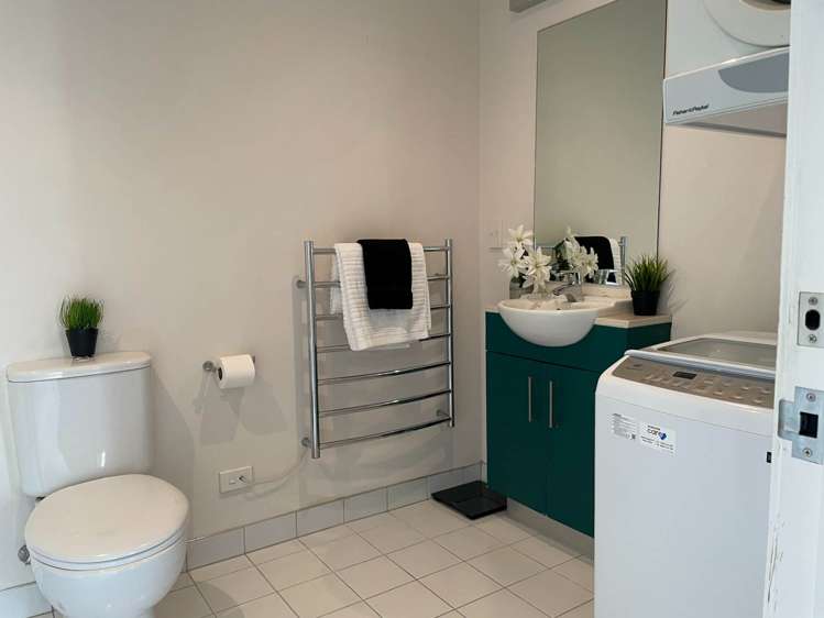 3j/16 Market Place Auckland Central_8