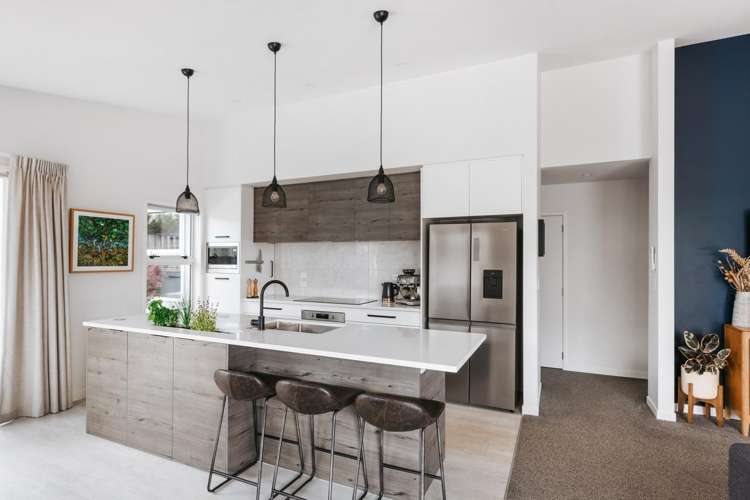 1 Nikorima Mews Pyes Pa_14