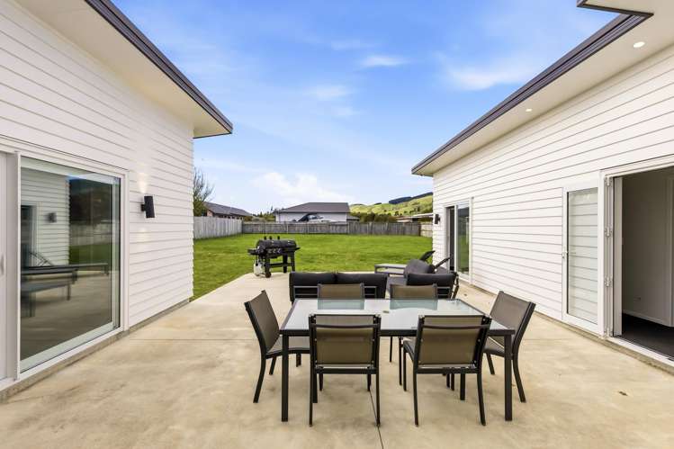 59 Montgomery Crescent Kinloch_24