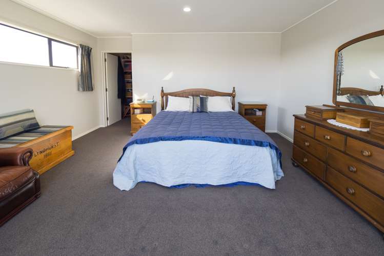 21 Churchill Avenue Allenton_15