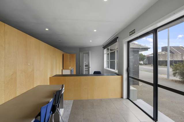 8 Opawa Road Waltham_2