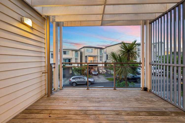 10 Panakenake Way Flat Bush_14