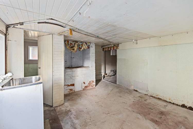 22 Picton Avenue Newtown_14
