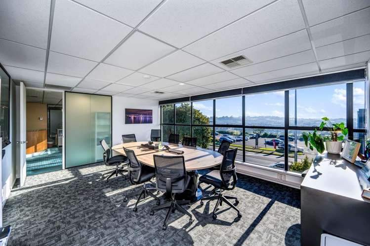 56 Lunn Avenue Mount Wellington_3