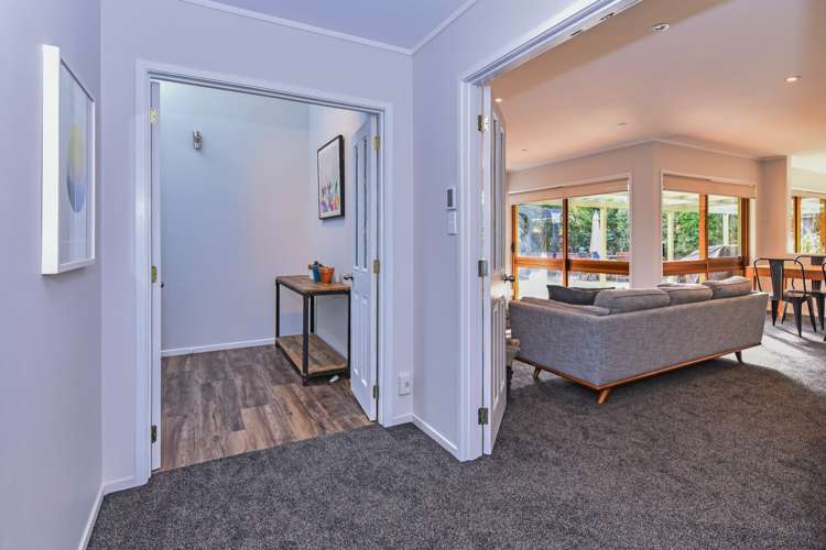 4 Muirfield Street Wattle Downs_6