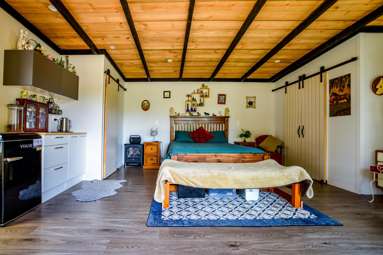 1182 Kennedy Bay Road_4