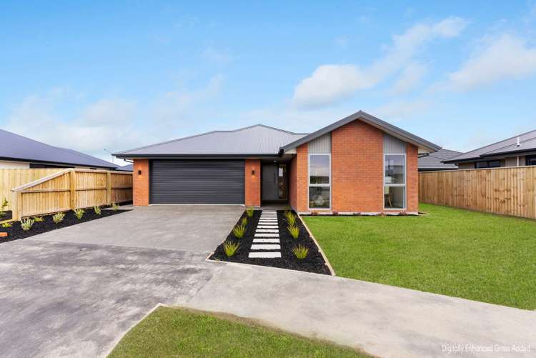 18 Harry Manship Crescent_0