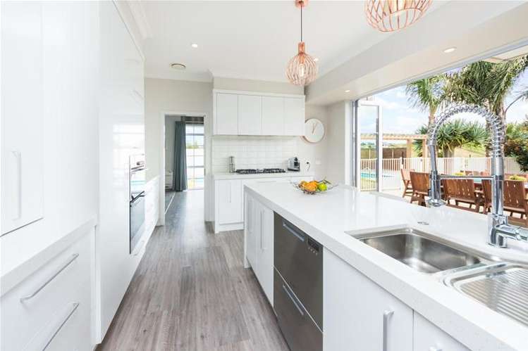 18 Regis Lane Flat Bush_5