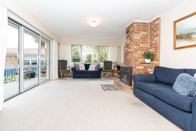 6 Thomson Avenue Dinsdale_14