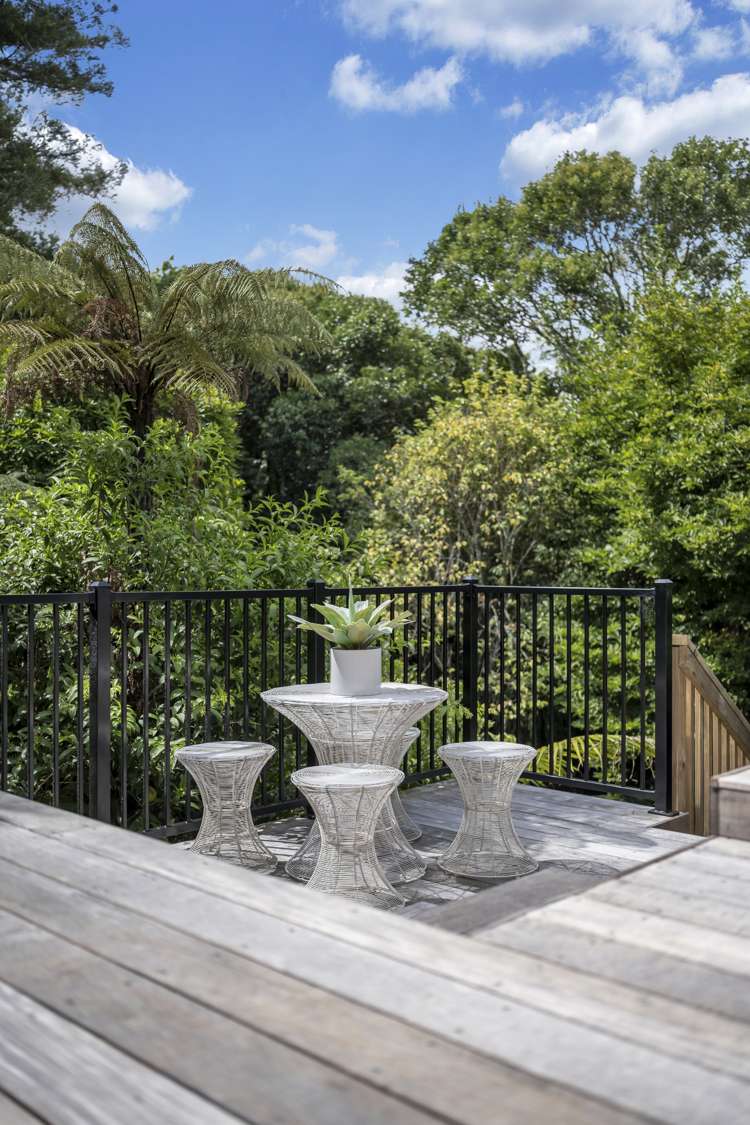 58a Uxbridge Road Mellons Bay_32