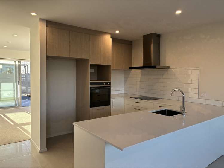 101 WAITUARUA DRIVE "Waiata Shores" Takanini_7