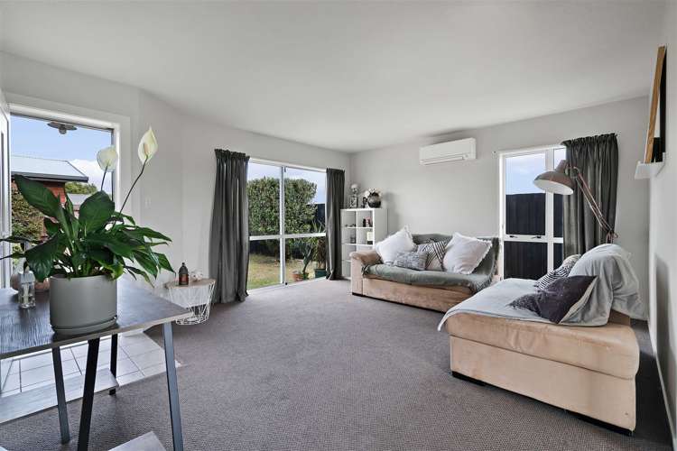 2/42 Bicknor Street Templeton_6