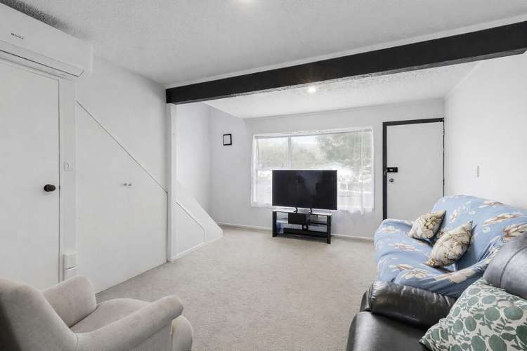 2/13 Japonica Crescent Ranui Heights_5