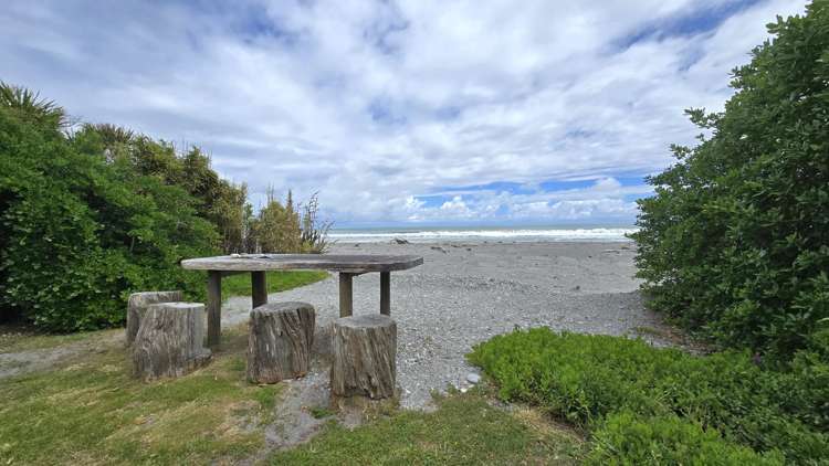 191 Revell Street Hokitika_19
