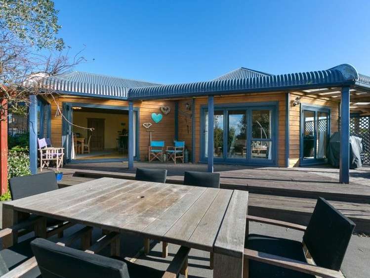 5881 Mountain Road Normanby_26