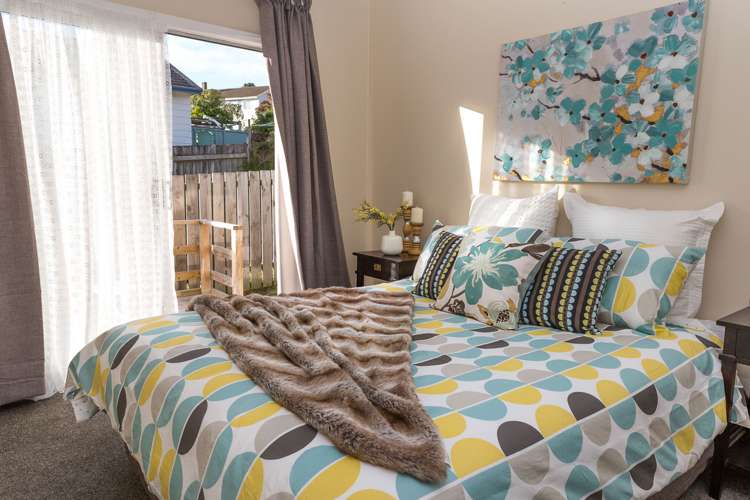 192 Warspite Avenue Waitangirua_6