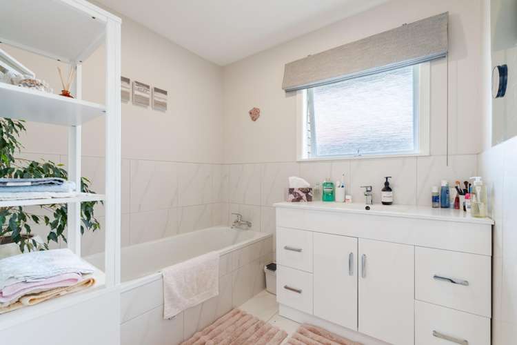 1 Winspear Place Manukau_14